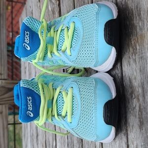 Asics Ladies running shoes  sz.5
